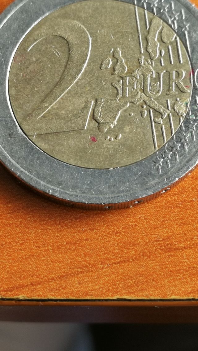 moneda dos euros.