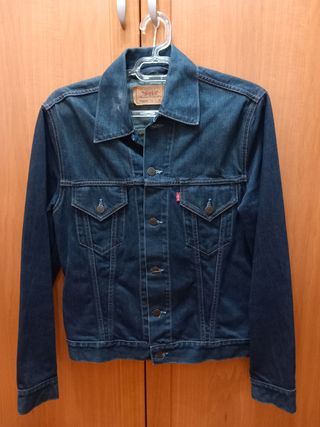 Cazadora Levis