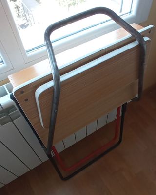 Antiguo pupitre escolar