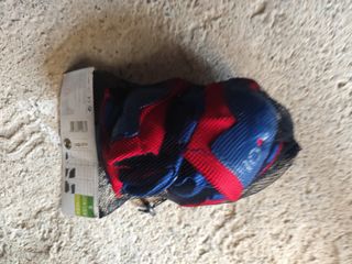 Casco patines