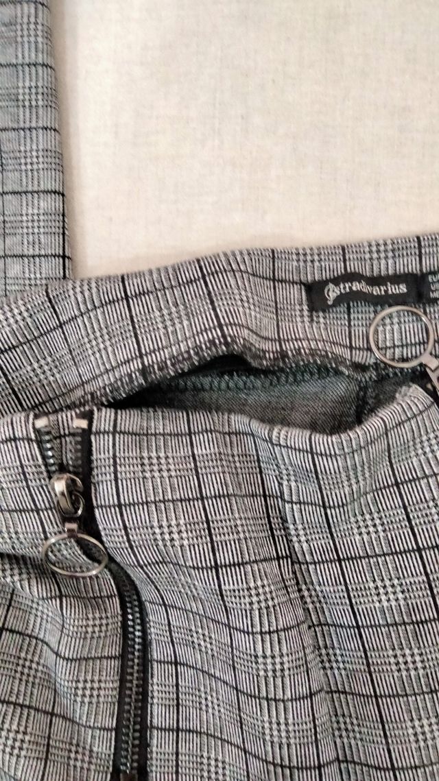 leggins de cuadros gris talla 36