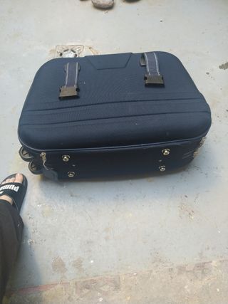 maleta y neceser