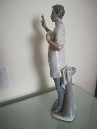 Figura Lladro Dentista