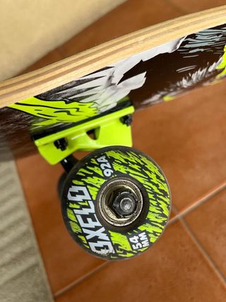 Oxelo skateboard