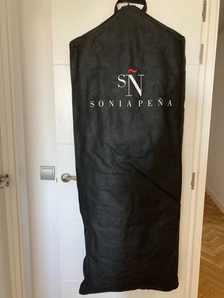 Traje fiesta Sonia Peña T44