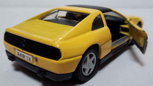 Coche miniatura Ferrari 348 TS