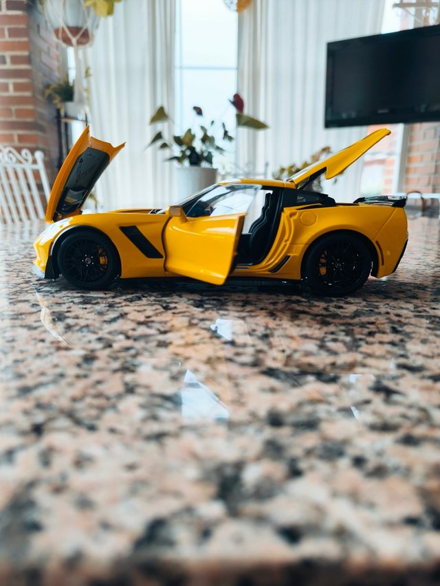 1:18 Chevrolet Corvette Z06, Autoart