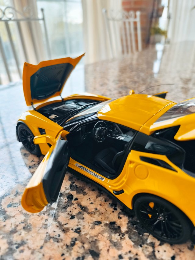 1:18 Chevrolet Corvette Z06, Autoart
