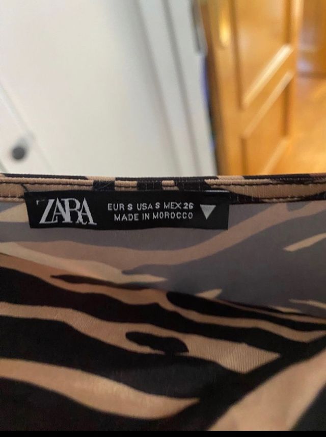 Vestido corto tirantes Zara S