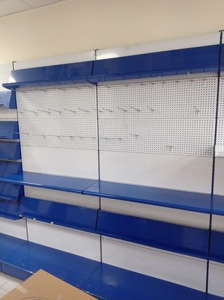 Estanterías metálicas