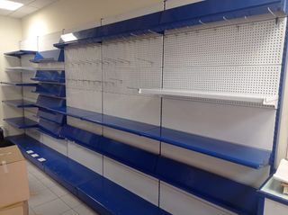 Estanterías metálicas