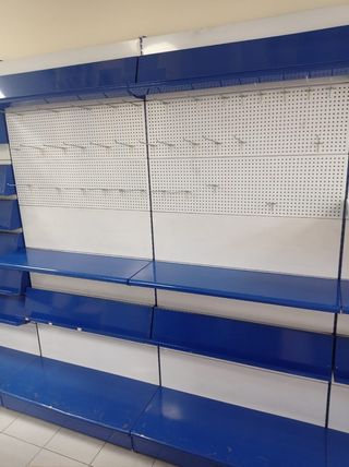 Estanterías metálicas