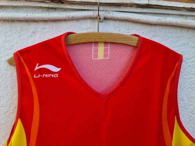 camiseta españa li ning talla l.nueva
