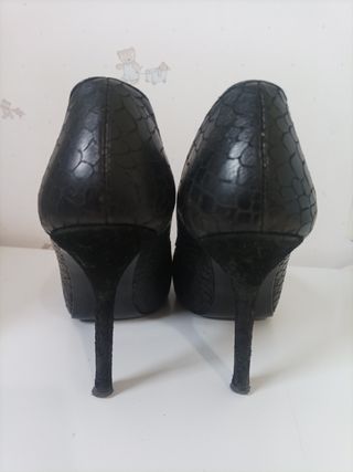 Zapatos tacón alto