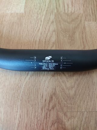 Manillar Spank Spoon de 35x800mm+Puños XLC. Nuevos