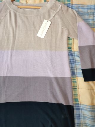 jersey tipo crochet sin estrenar.