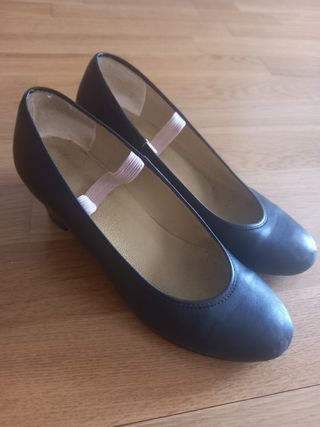 Zapatos flamenco niña negro