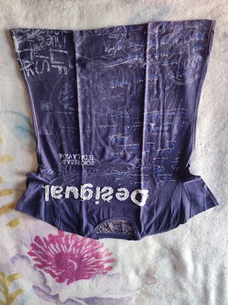Camiseta manga corta azul. Desigual. Talla L