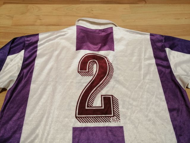 AÑO 1970 CAMISETA MATCH WORN  AVEP PARETS VALLÉS