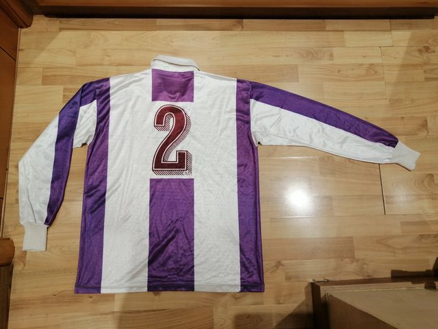 AÑO 1970 CAMISETA MATCH WORN  AVEP PARETS VALLÉS