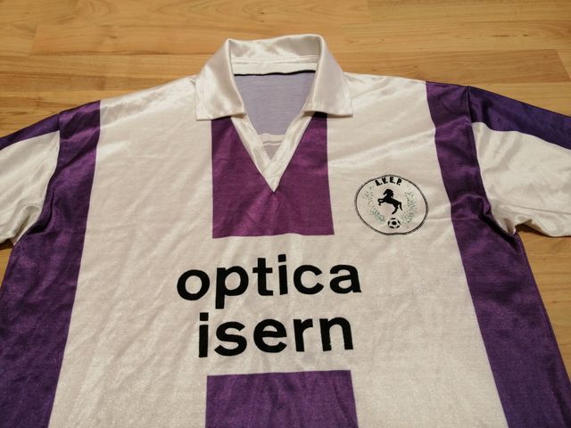 AÑO 1970 CAMISETA MATCH WORN  AVEP PARETS VALLÉS