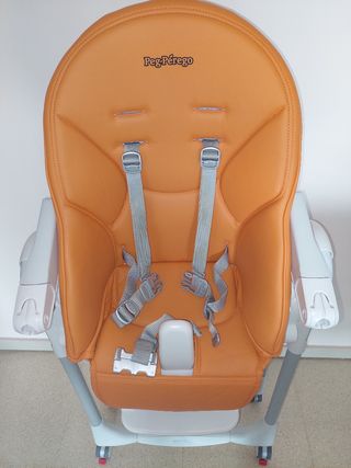 Trona multifuncional