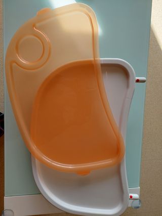 Trona multifuncional