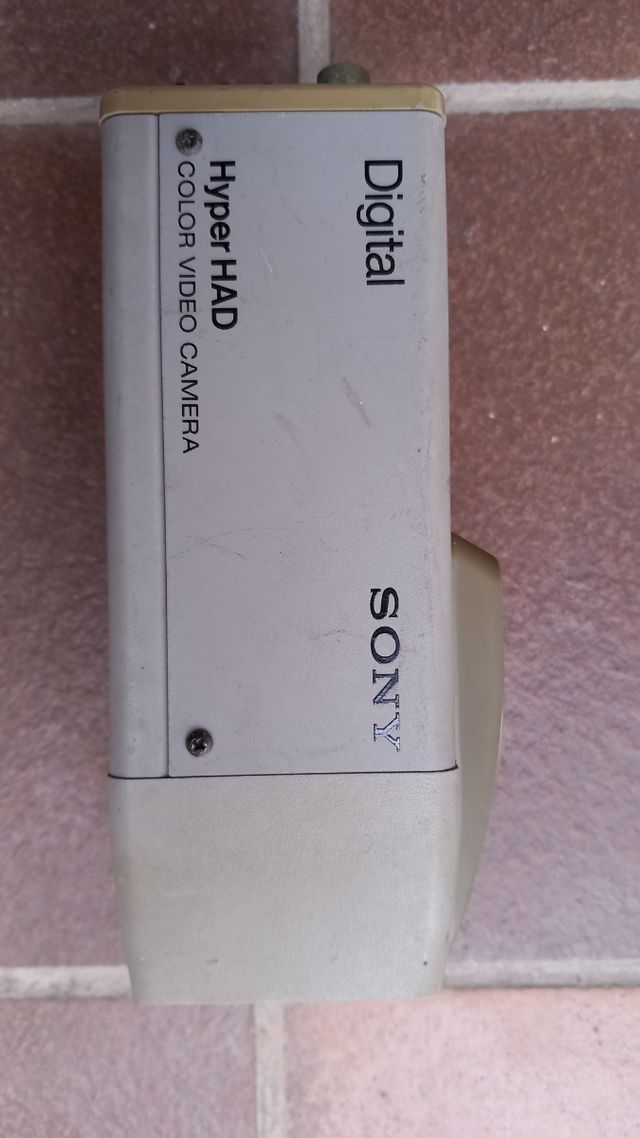 Color  lVideo Cámara Sony SSC DC30P