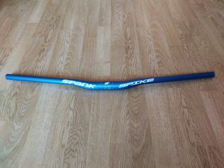 Manillar Spank Spike 31.8x790mm. Nuevos