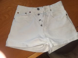 short vaquero chica