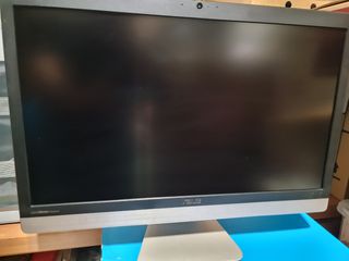 Ordenador Asus 21.5, i3, SSD, 8gb, NVIDIA AllInOne