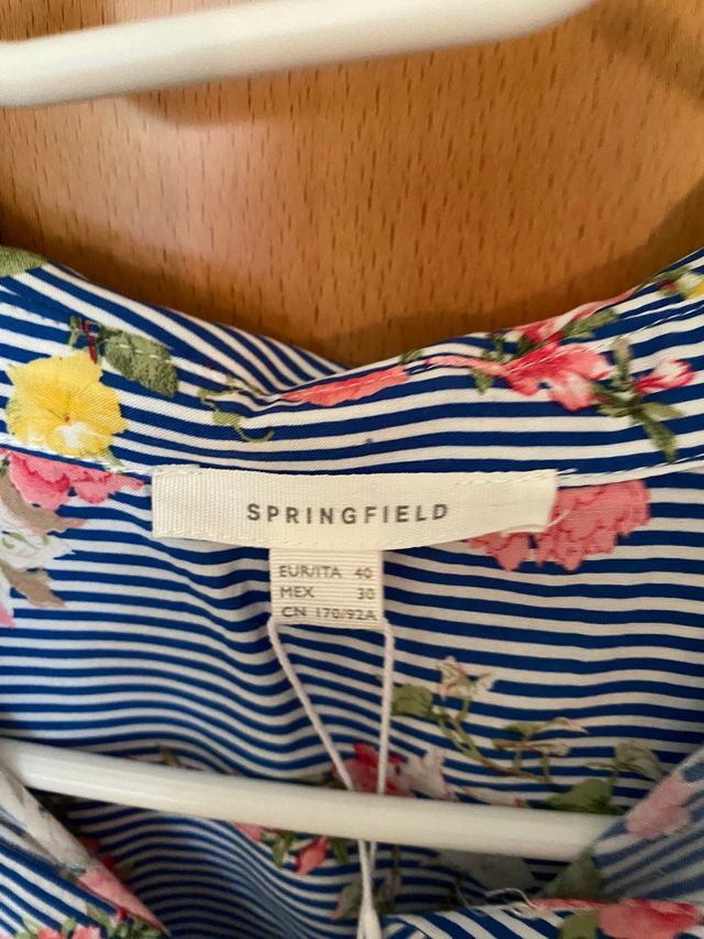 Blusa estampado flores talla M Springfield