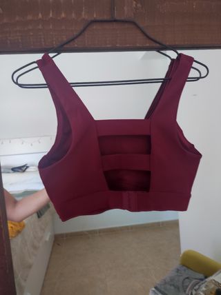 Sujetador deportivo.
