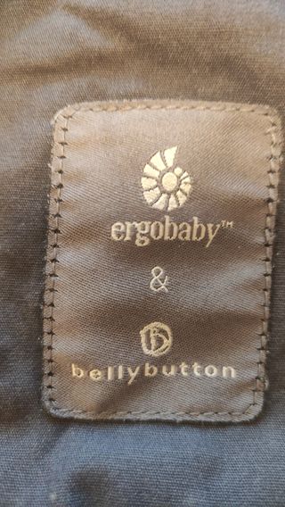 Mochila porta bebé Ergobaby con cojín reductor