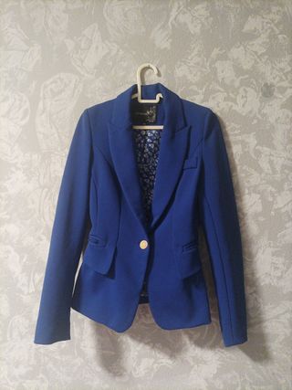 chaqueta azule