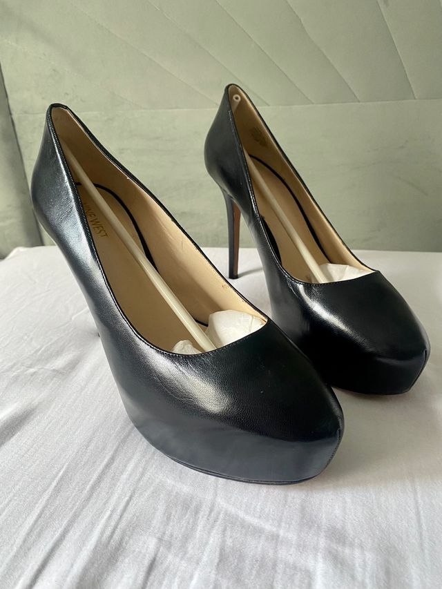 Zapatos de tacón nuevos Nine West