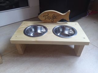 comederos para gatos o perros perdinalizos