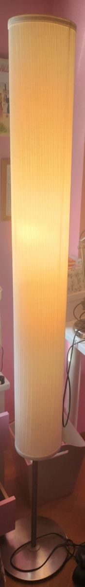 Lámpara de pie