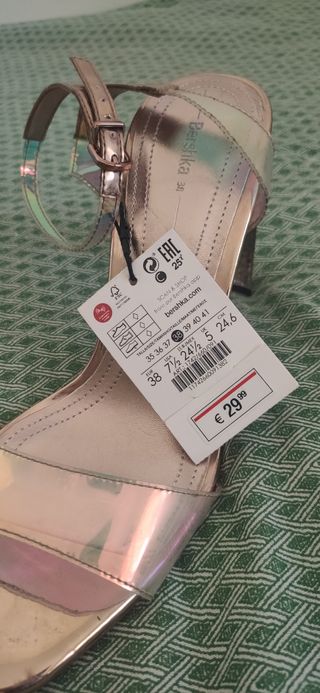 sandalias tacón metalizadas