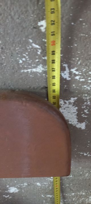 Banco de madera con respaldo