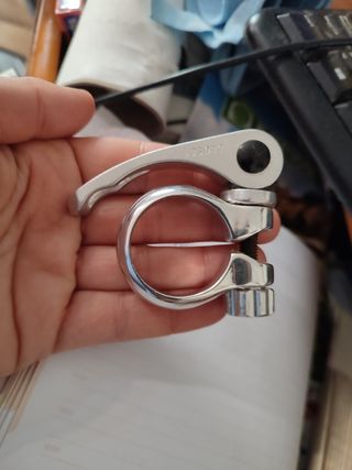 abrazadera para tija de sillín