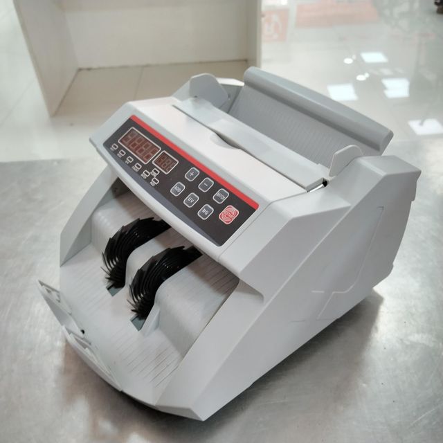 MAQUINA CONTADORA DE BILLETES BILL COUNTER 0288 UV MG de segunda mano