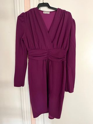 Vestido morado de Mariquita Trasquilá 