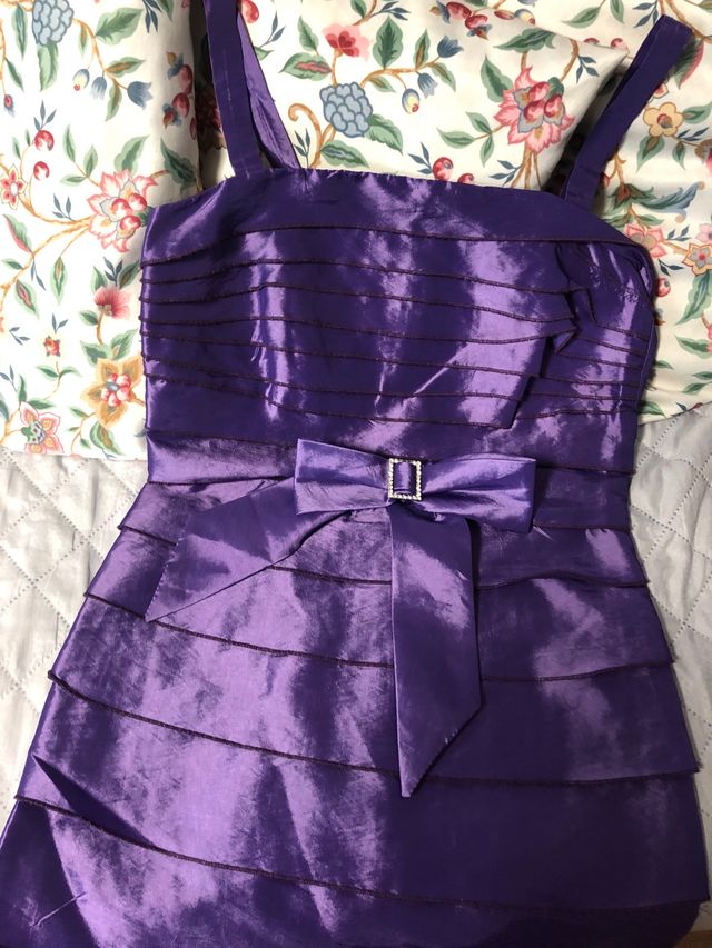 Vestido de fiesta PICOTAZOS