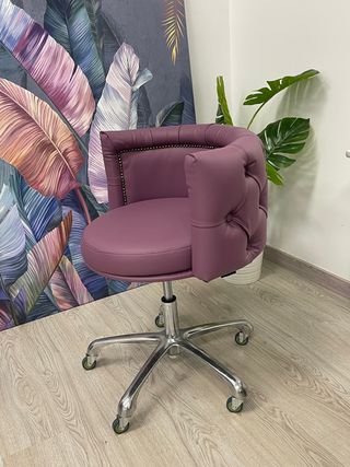 Silla para manicura Deco violeta con capitoné