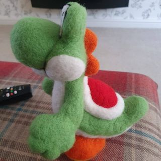 Yoshi hecho a mano