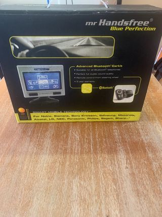  OFERTA KIT MANOS LIBRES BLUETOOTH.     ( NUEVO  )