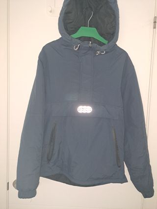 Abrigo Pull & Bear azul marino