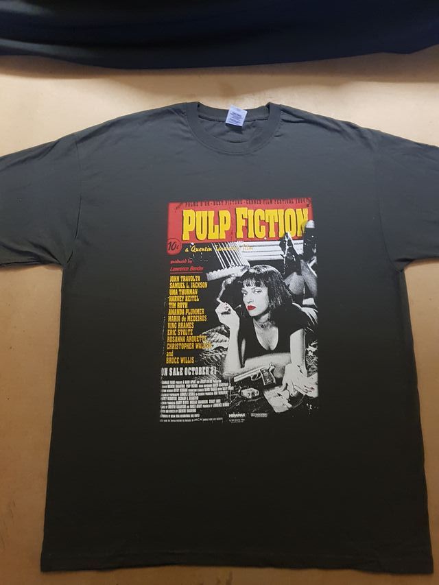 QUENTIN TARANTINO: CARTELES /POSTERS /UNA CAMISETA