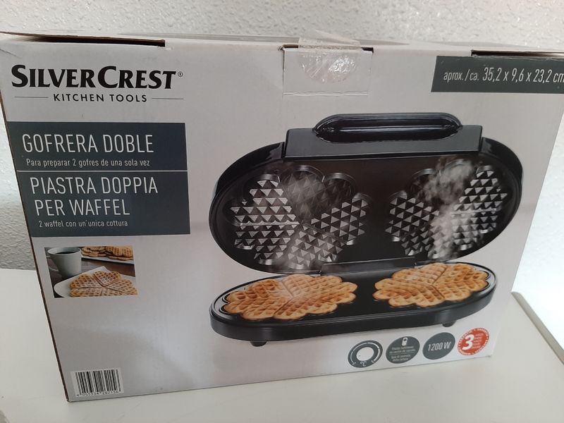 Gofrera SilverCrest de segunda mano por 19 EUR en Vera en WALLAPOP